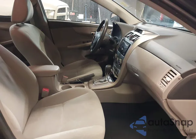 2T1BU4EE0DC053205: 44290864