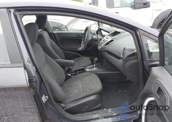 3FADP4EJ2CM157333: 44290931