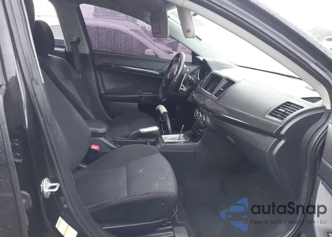 JA32U8FW3FU005720: 44292070