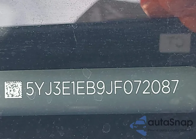 5YJ3E1EB9JF072087: 44292180