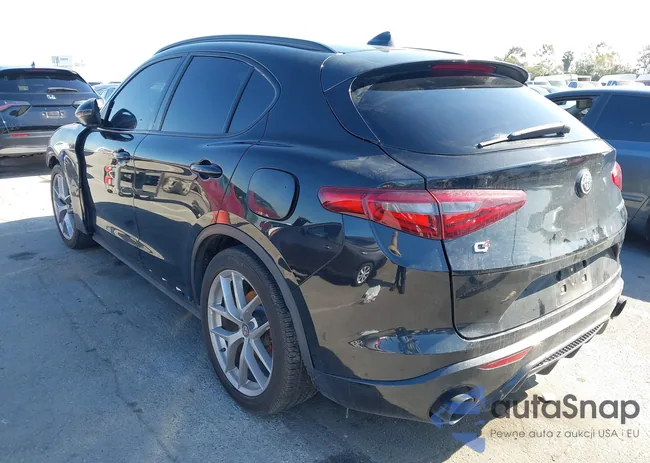 ZASFAKNNXJ7B73323: 44292375