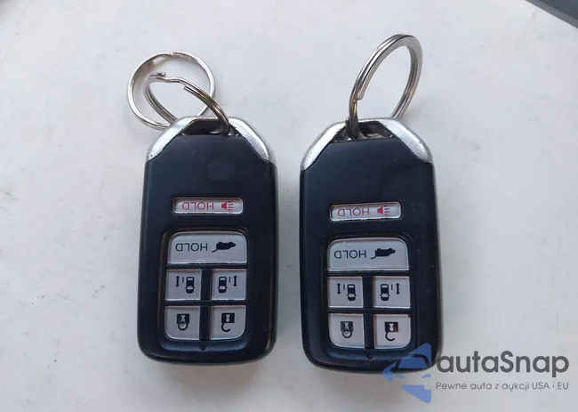 5FNRL5H63EB068452: 44292564