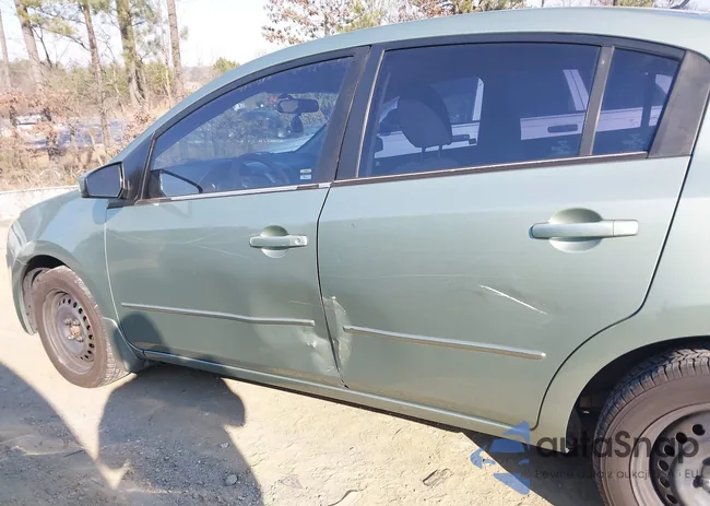 3N1AB61E48L759473: 44292594