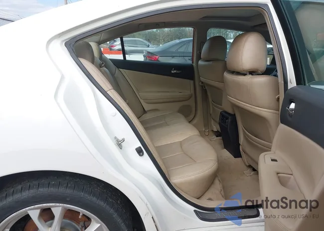 1N4AA5AP3CC851583: 44291631