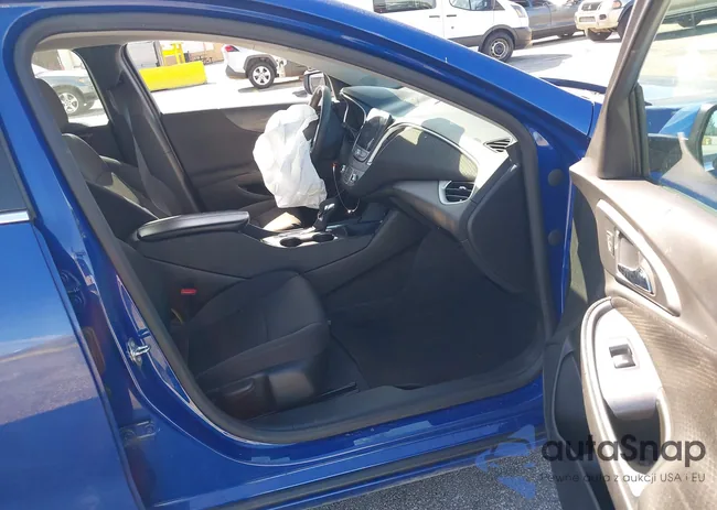 1G1ZD5ST2PF241820: 44291677