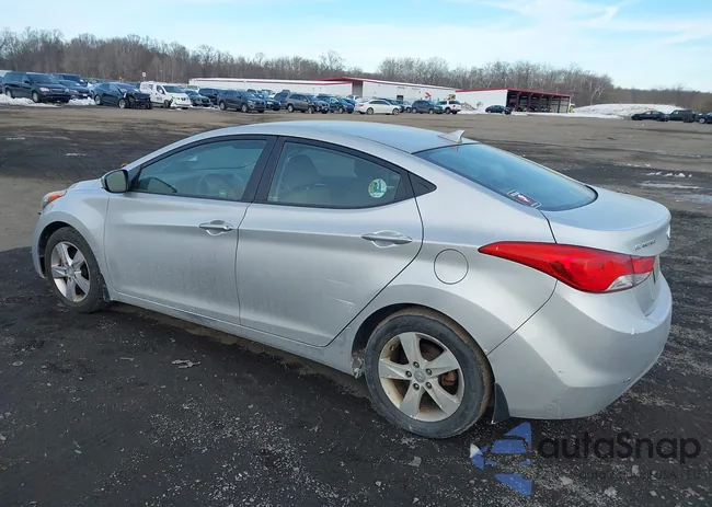 KMHDH4AE2DU859841: 44291789