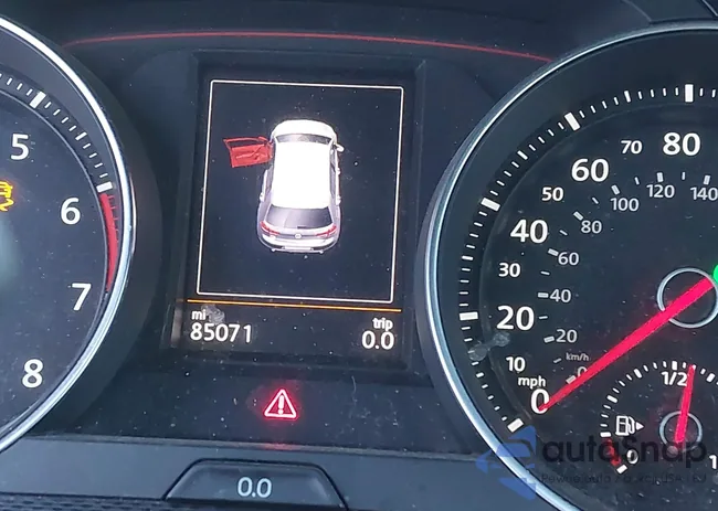 3VW4T7AU5FM009640: 44291873