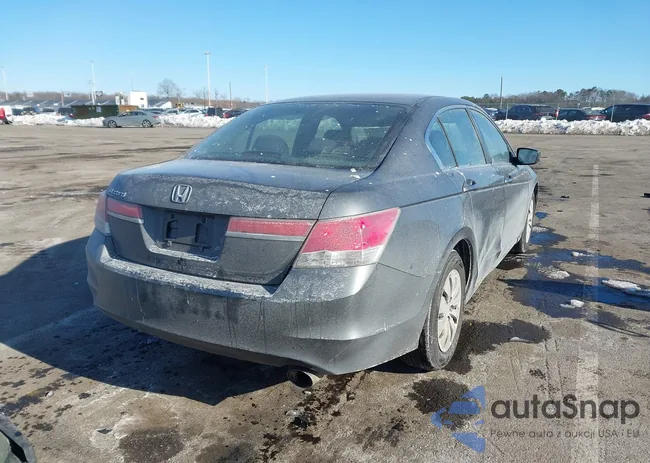 1HGCP2F3XBA141453: 44291920