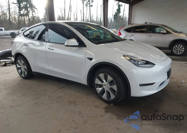 5YJYGDEE0MF261369: 44291921