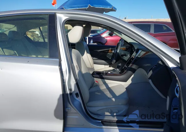 JN1EV7AP6JM360270: 44291931