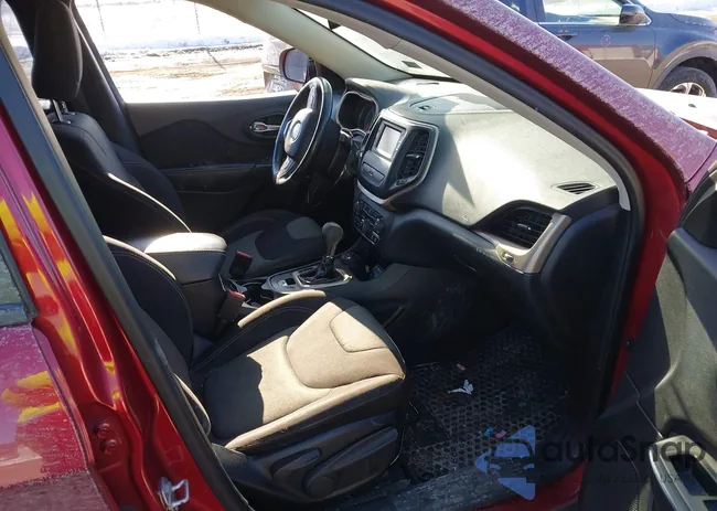 1C4PJMAB8GW111809: 44292010