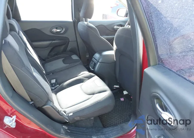 1C4PJMAB8GW111809: 44292010