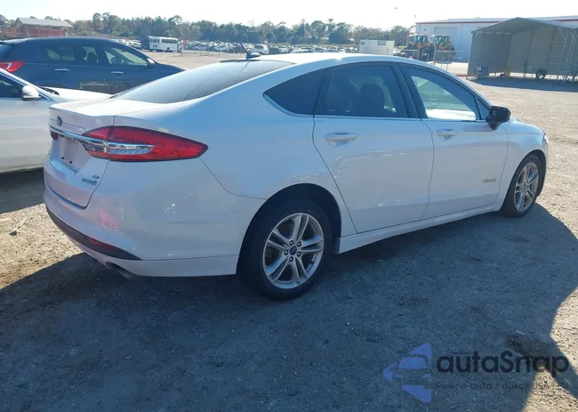 3FA6P0LU5JR110702: 44293059