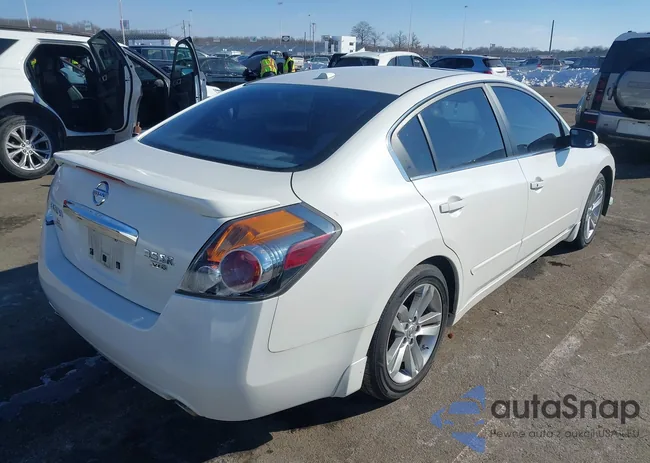 1N4BL2AP5AN495961: 44293114