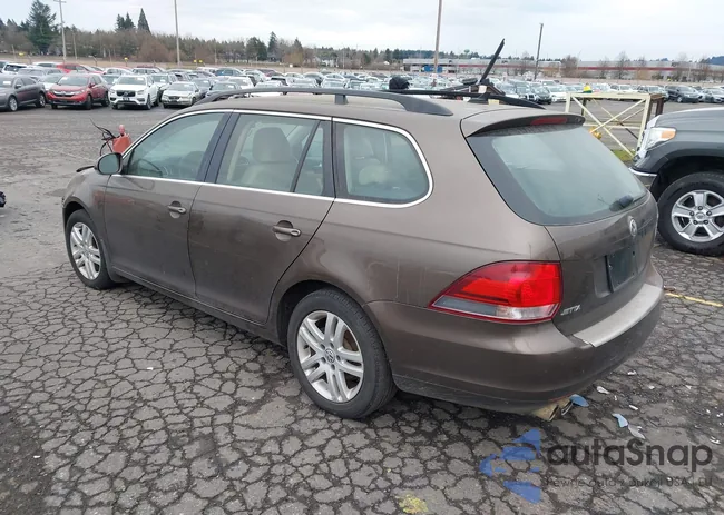 3VWPL7AJ8DM660423: 44293133