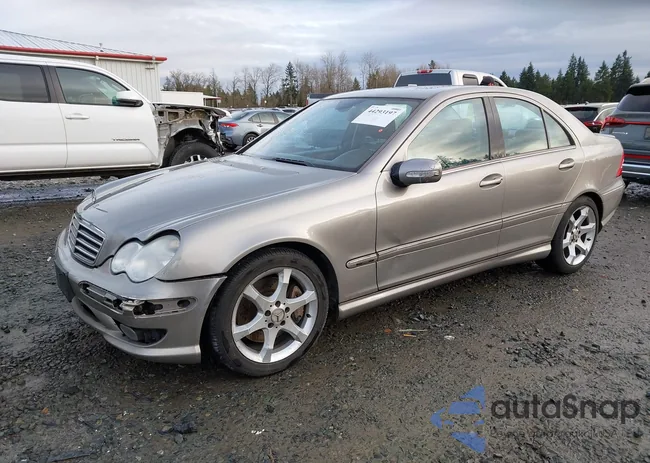 WDBRF52H47A944442: 44293197