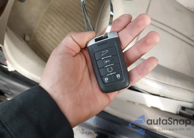 YS3GN4AR4B4004433: 44293435