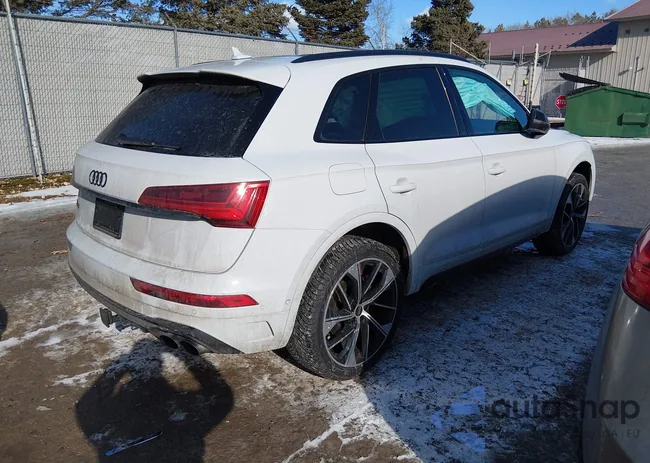 WA1C4AFY0R2038621: 44293440