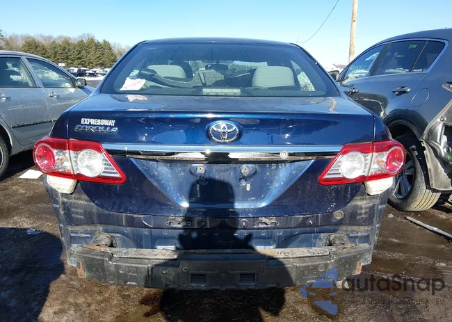 2T1BU4EE5DC952674: 44293598