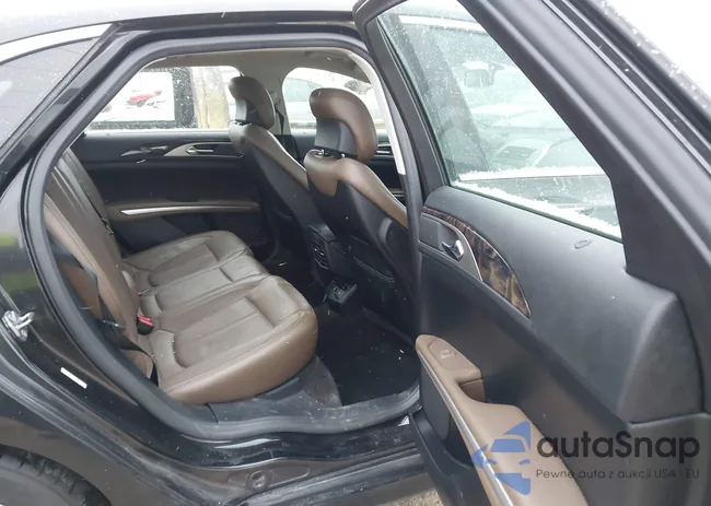 3LN6L2LU4FR623573: 44292641