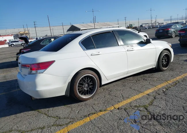 1HGCP2F6XBA023283: 44292707