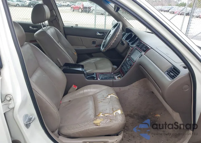 JH4KA96681C001028: 44292751