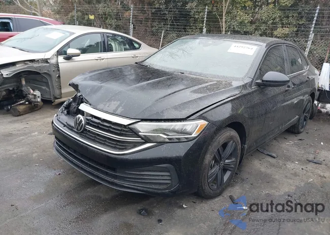 3VWEM7BU7RM042143: 44292764