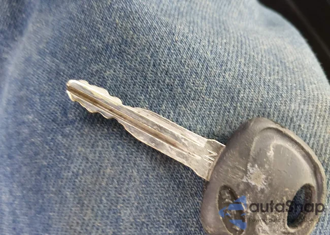 5NPD84LF7KH413332: 44292835