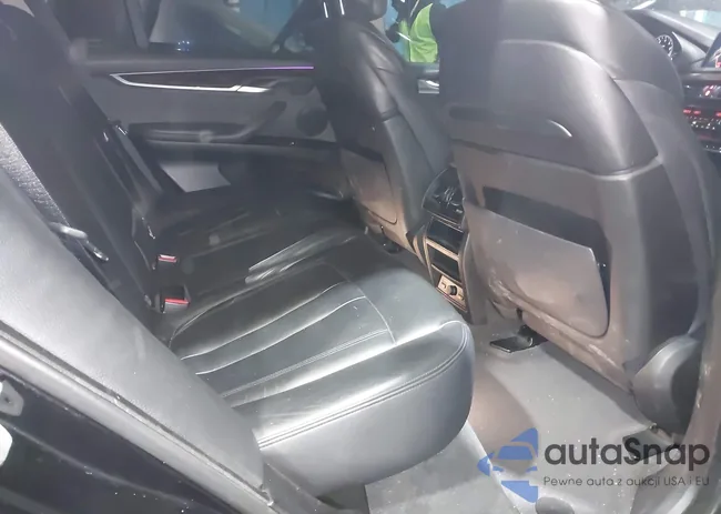 5UXKR0C55E0H27049: 44292853