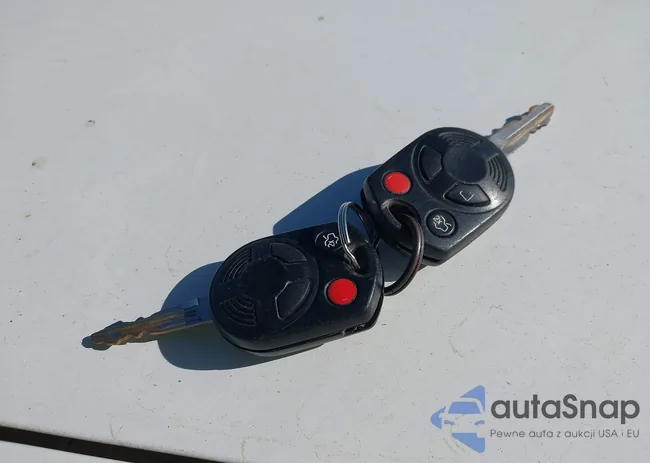 1FMCU59HX8KB33366: 44292858