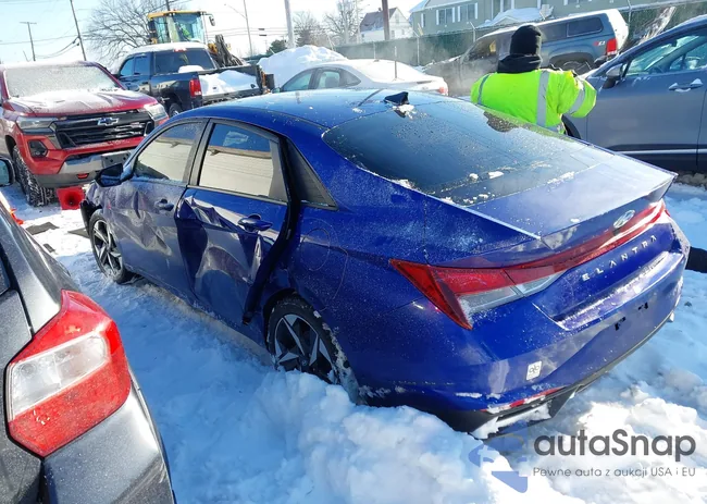 KMHLS4AG2PU590341: 44292863