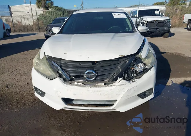 1N4AL3AP4GN352509: 44292915