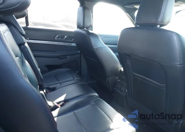 1FM5K8GT3JGA01825: 44292925