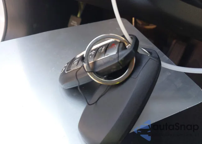 JN1EV7CPXMM701526: 44292960