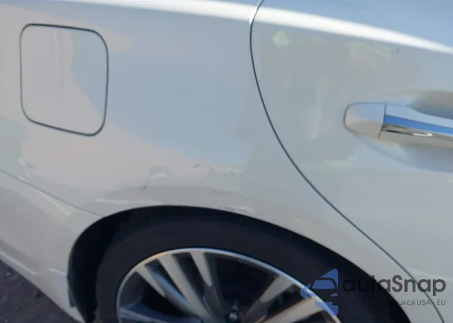 JN1EV7CPXMM701526: 44292960