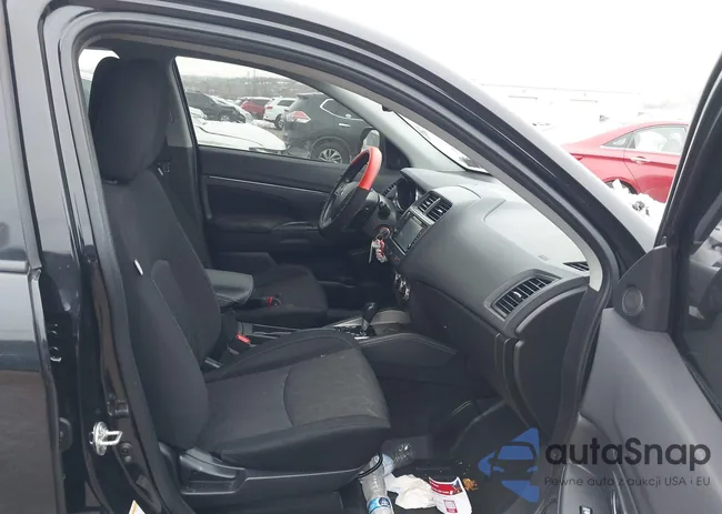 JA4APUAU0MU001893: 44294086