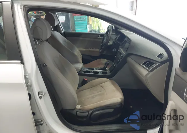 5NPE24AF7GH269104: 44294097