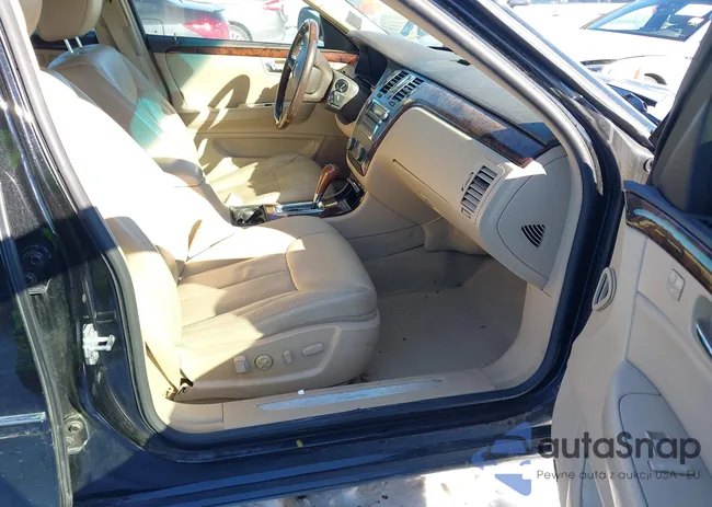 1G6KD57988U111742: 44294230