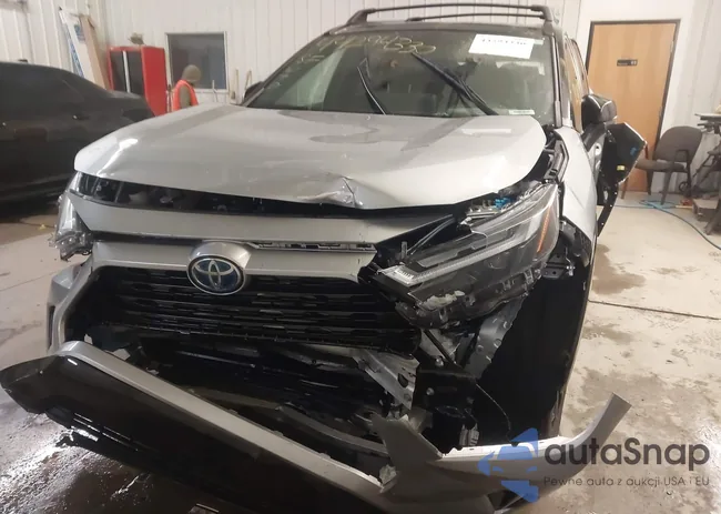 2T3E6RFV6RW078061: 44294330