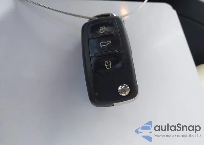 3VWL07AJ4FM317165: 44294333