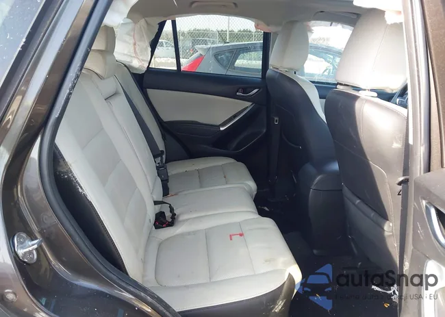 JM3KE4DY3G0692371: 44294359