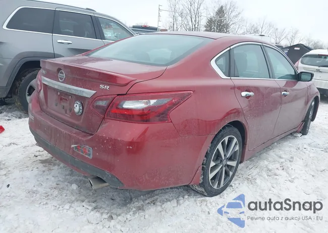 1N4AL3AP1HC153835: 44294441