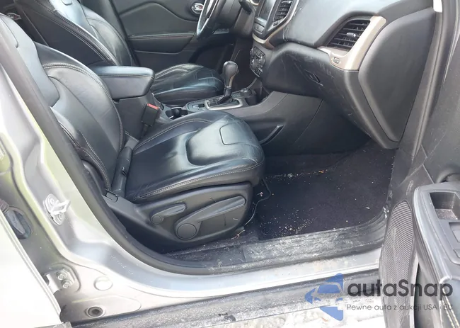 1C4PJMDS9GW241349: 44294490