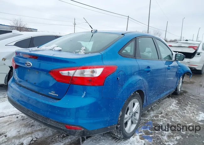 1FADP3F22EL234823: 44294494