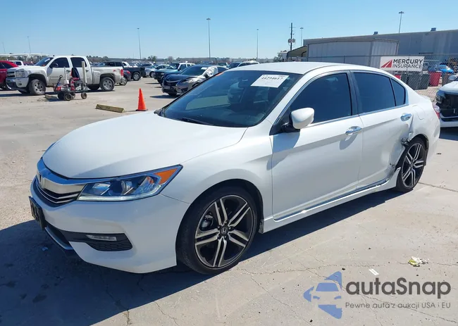 1HGCR2F52HA102330: 44294617