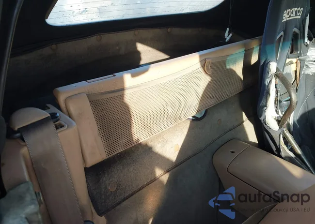 JM1NB3539Y0155985: 44293639