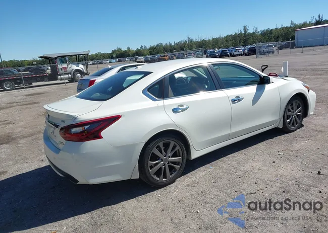 1N4AL3AP3JC136797: 44293646