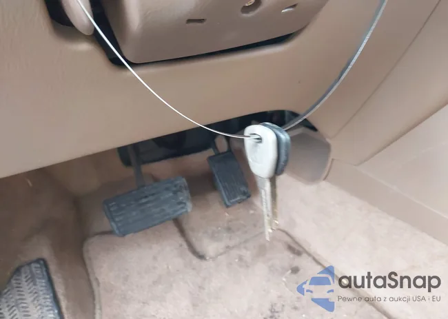 2HNYD18935H512252: 44293672