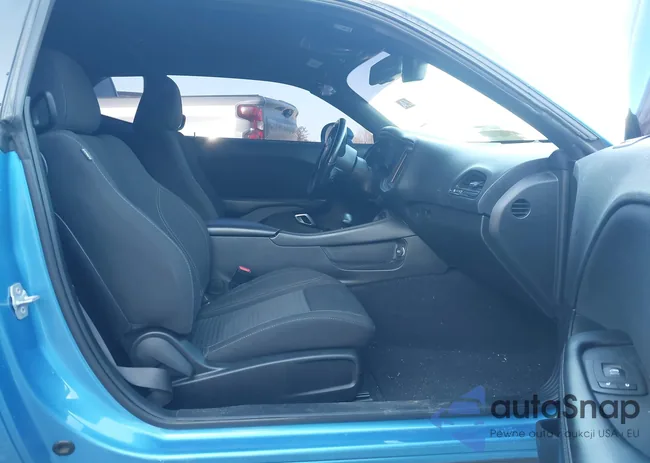 2C3CDZAG5KH735528: 44293717