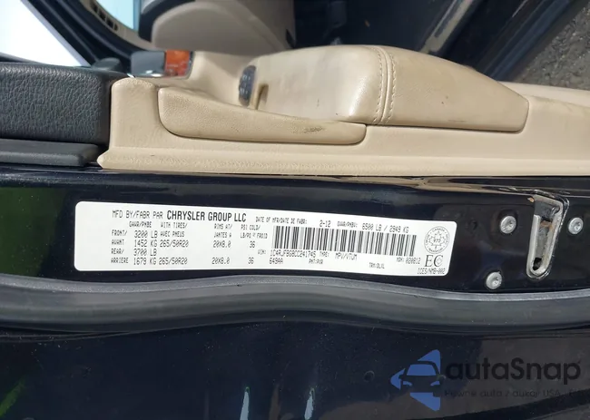 1C4RJFBG8CC241745: 44293763